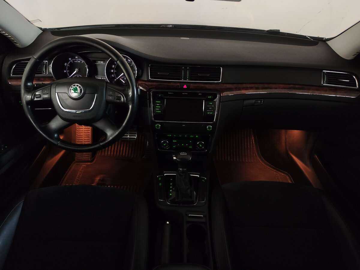 Skoda Superb DSG, 2010 - 243 000 км. | Фото №8