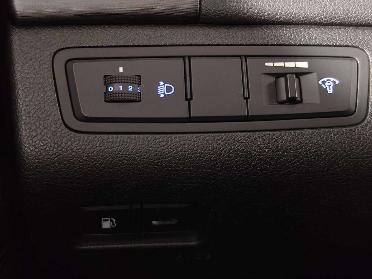 Hyundai Sonata, 2011 Фото №19