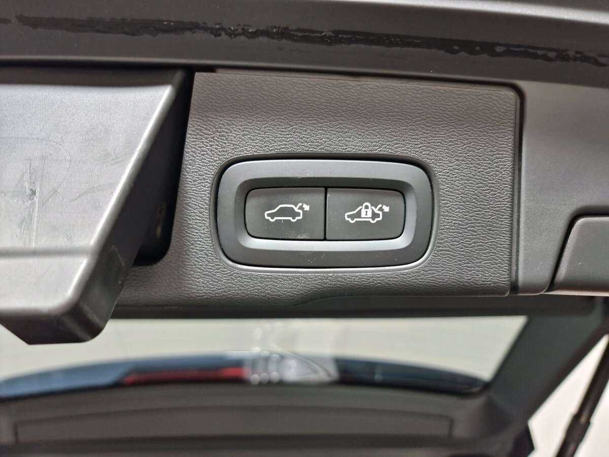 Volvo XC60, 2019 - 77 787 км. | Фото №7