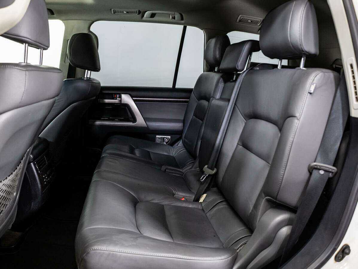 Toyota Land Cruiser, 2010 - 289 804 км. | Фото №8