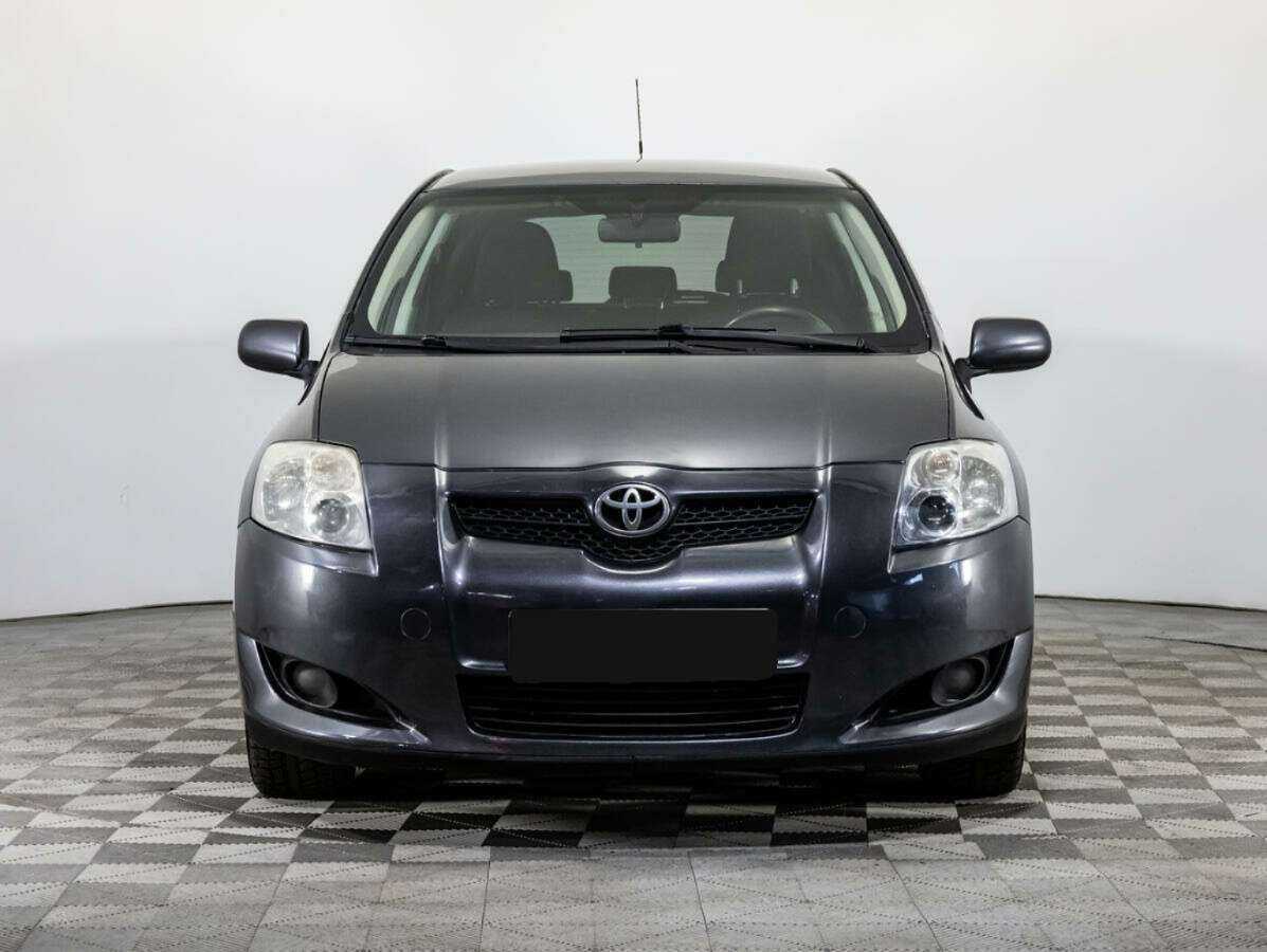 Toyota Auris, 2008 - 178 000 км. | Фото №2