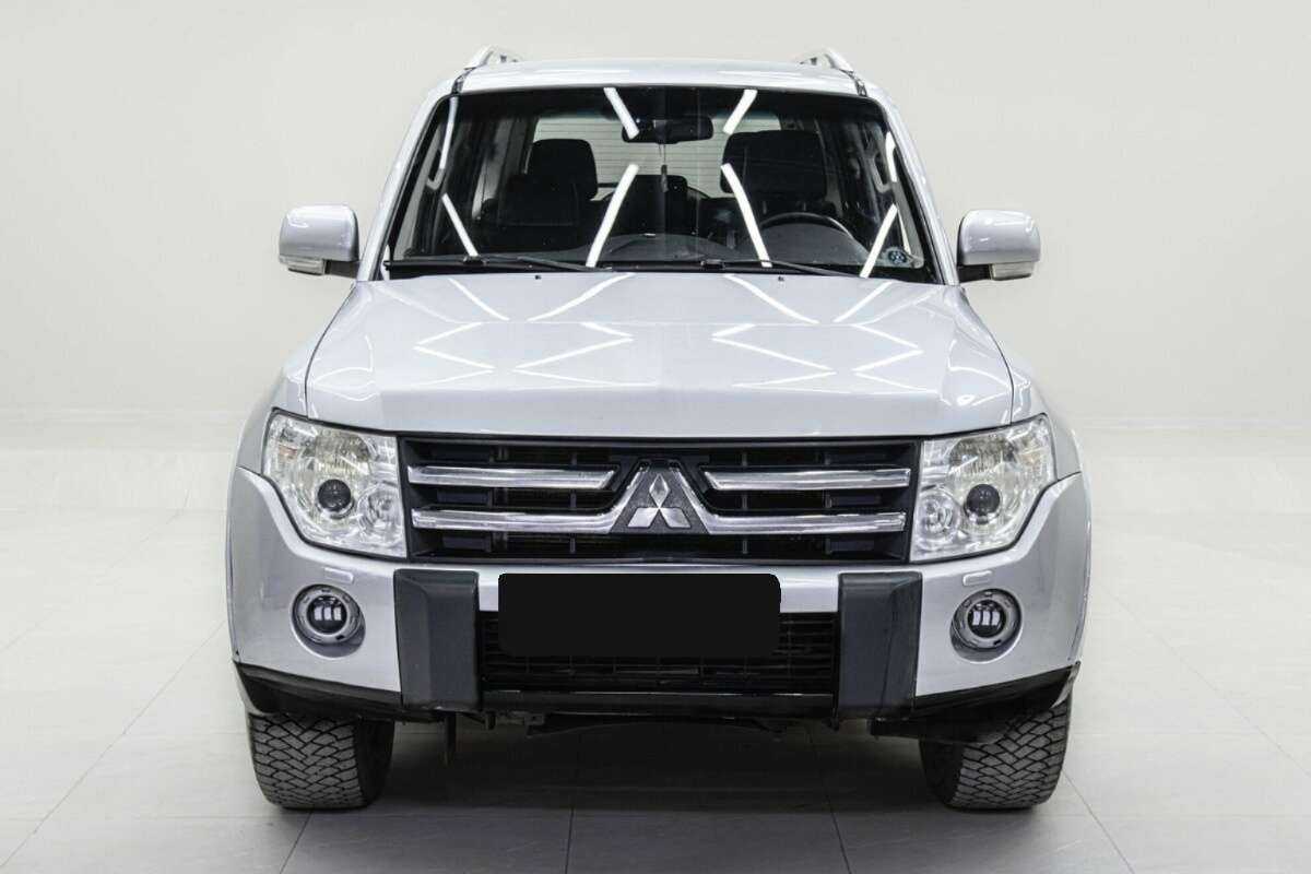 Mitsubishi Pajero, 2011 - 176 000 км. | Фото №2