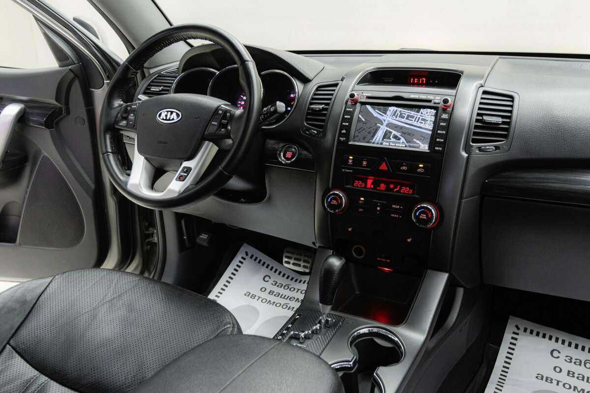 Kia Sorento, 2011 Фото №10