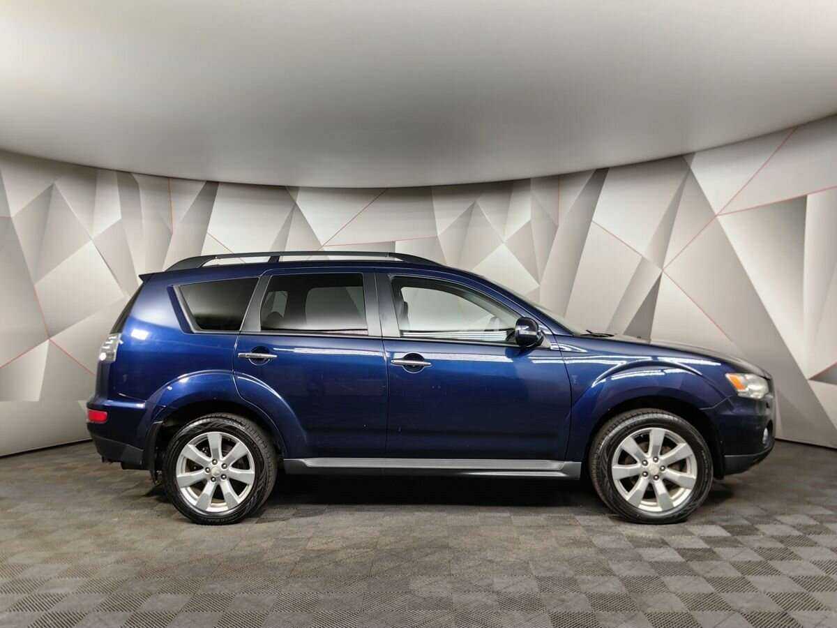 Mitsubishi Outlander, 2011 - 169 808 км. | Фото №6