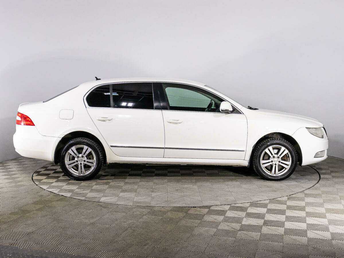 Skoda Superb, 2011 - 182 604 км. | Фото №4