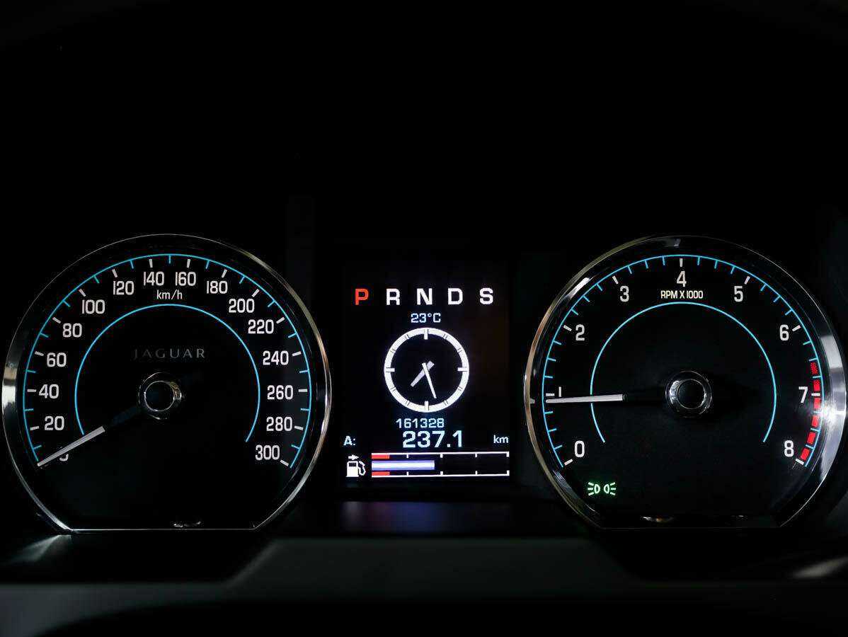 Jaguar XF, 2013 Фото №10