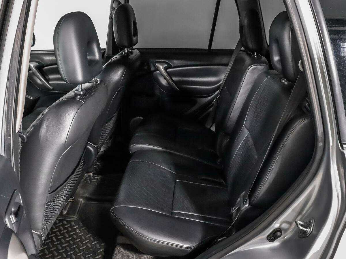 Toyota RAV4, 2005 Фото №10