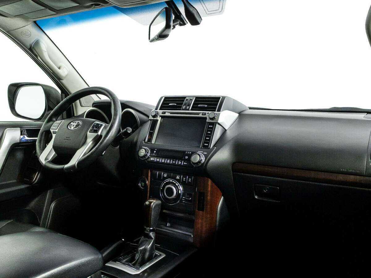 Toyota Land Cruiser Prado, 2015 Фото №9