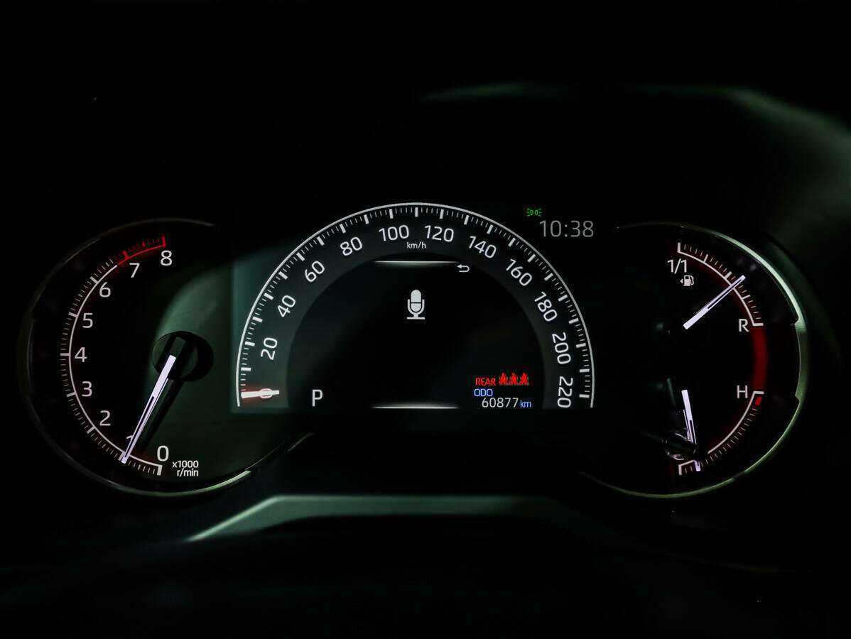 Toyota RAV4, 2021 Фото №18