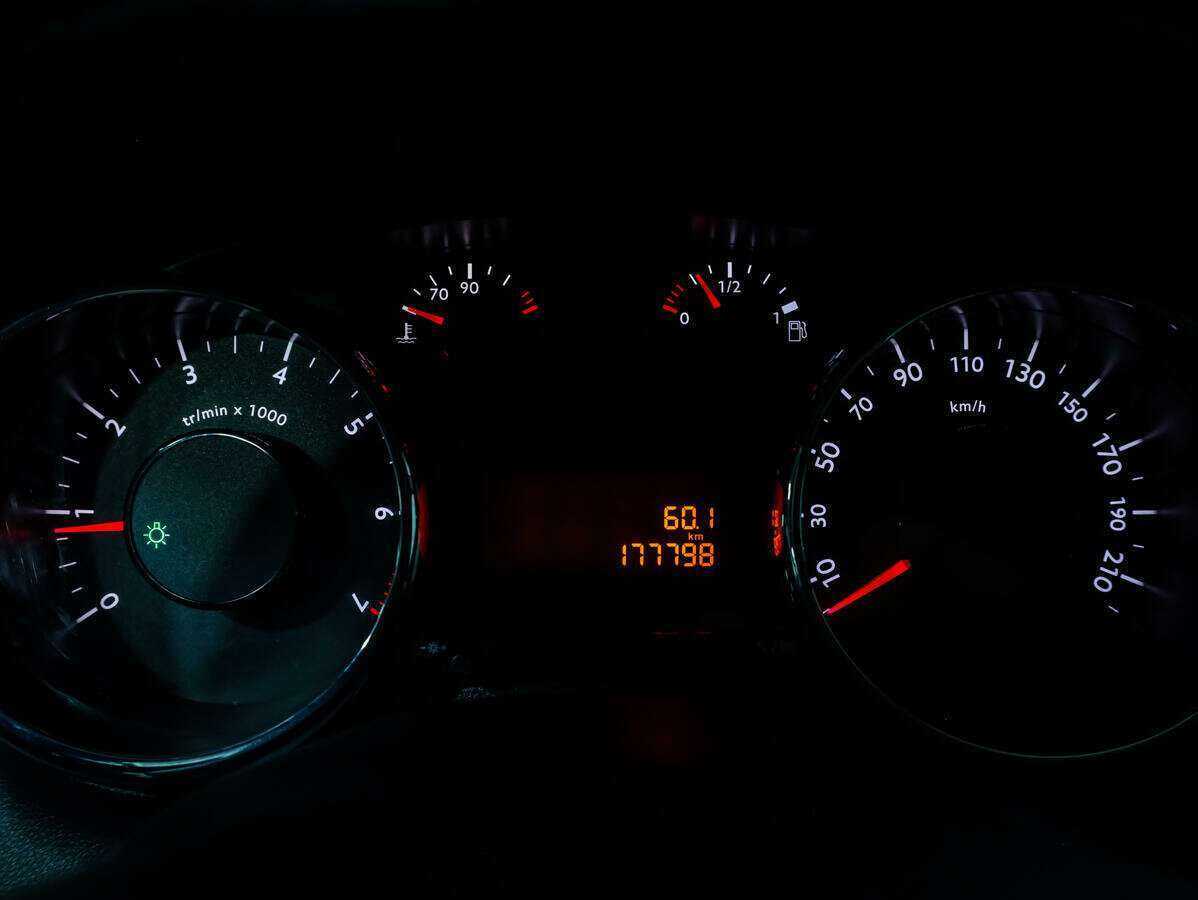 Peugeot 3008, 2011 Фото №15