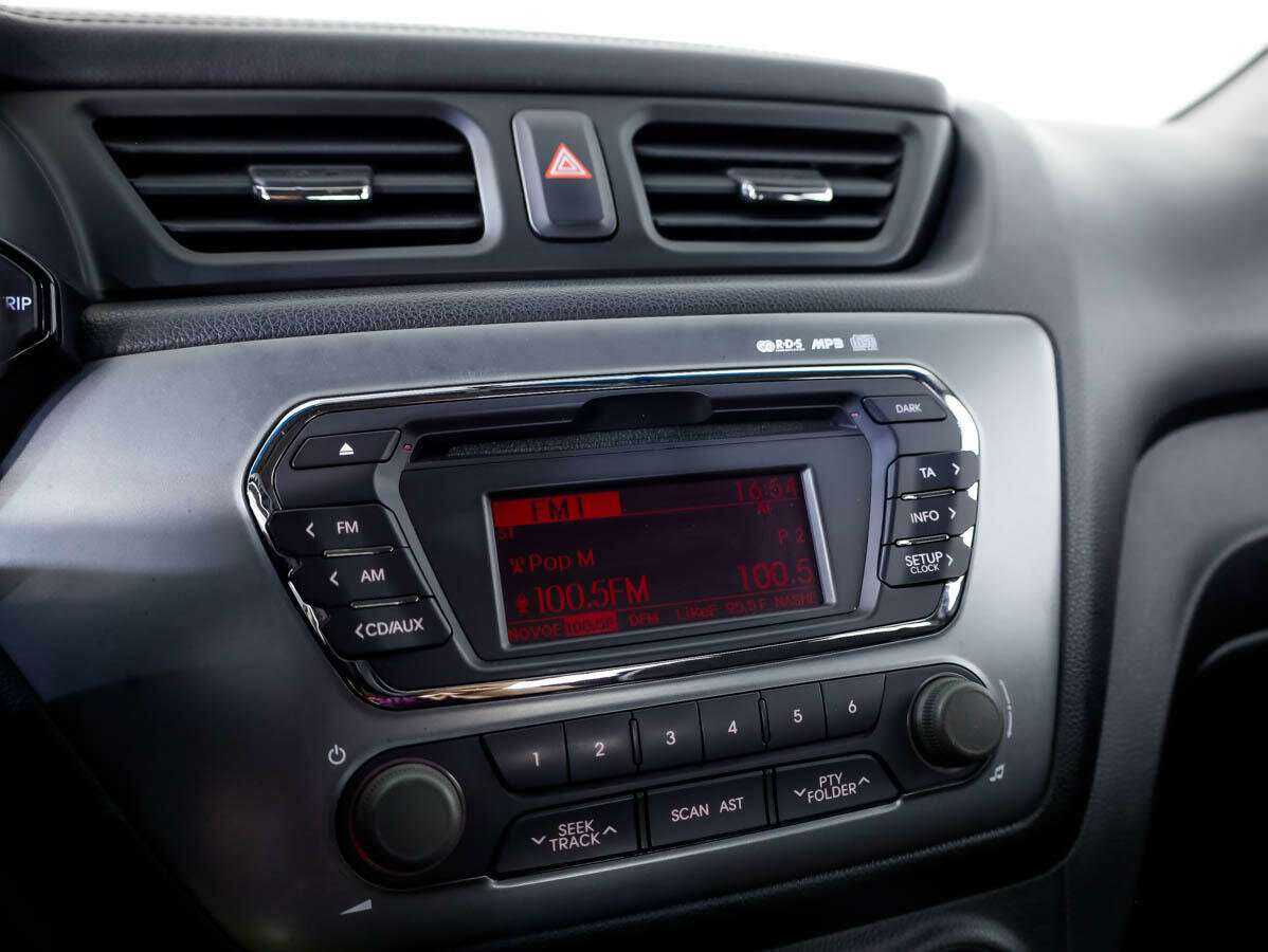 Kia Rio 5-speed, 2011 Фото №13