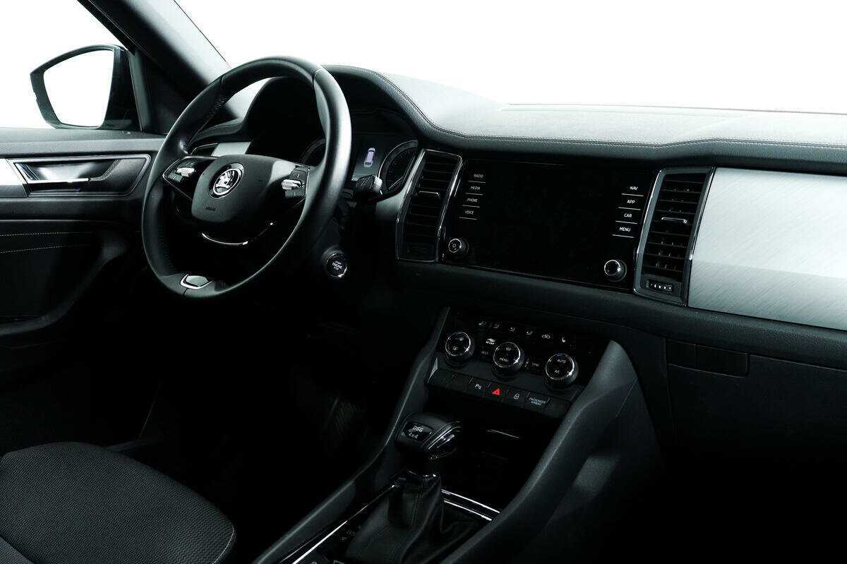 Skoda Kodiaq, 2022 Фото №9