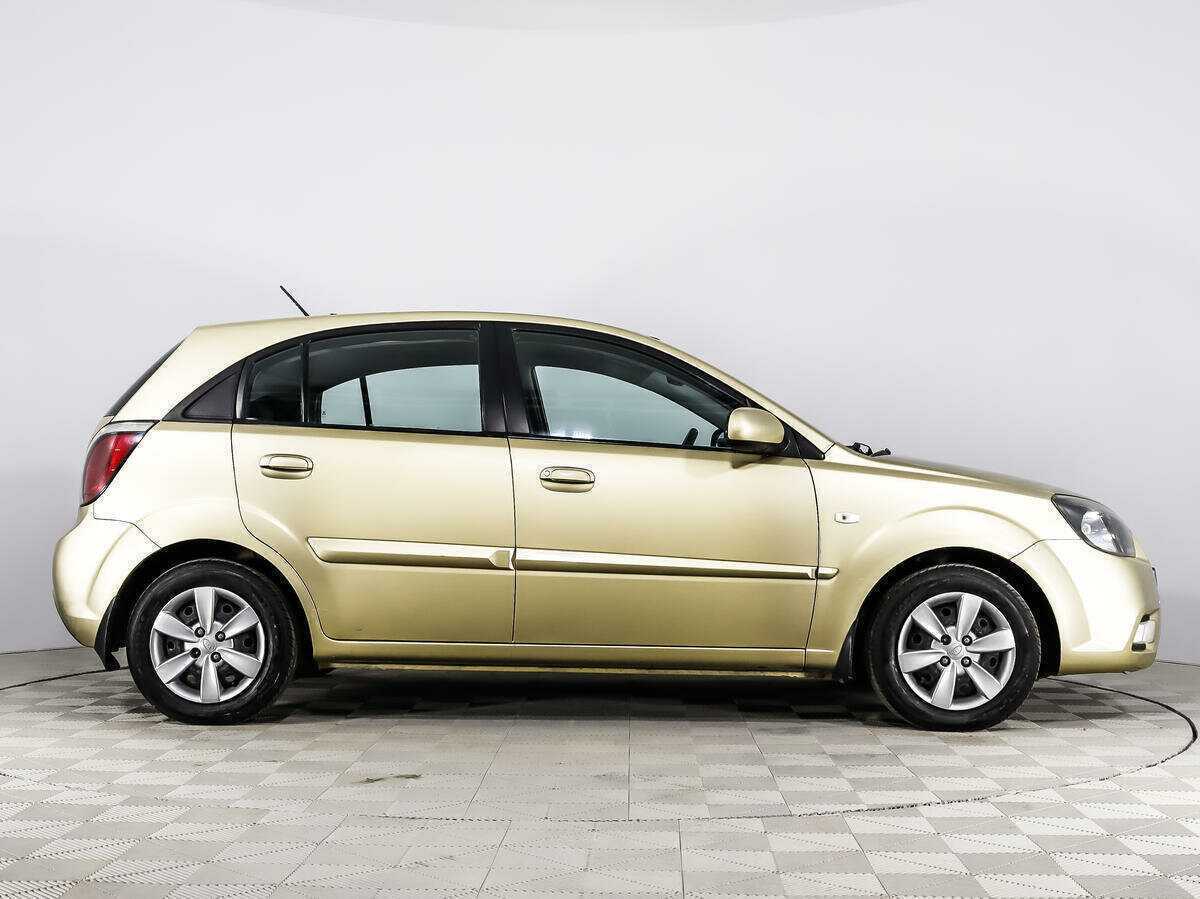 Kia Rio, 2011 Фото №4