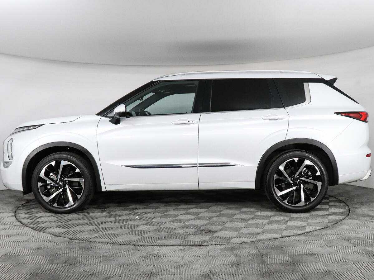 Mitsubishi Outlander, 2023 - 14 675 км. | Фото №8