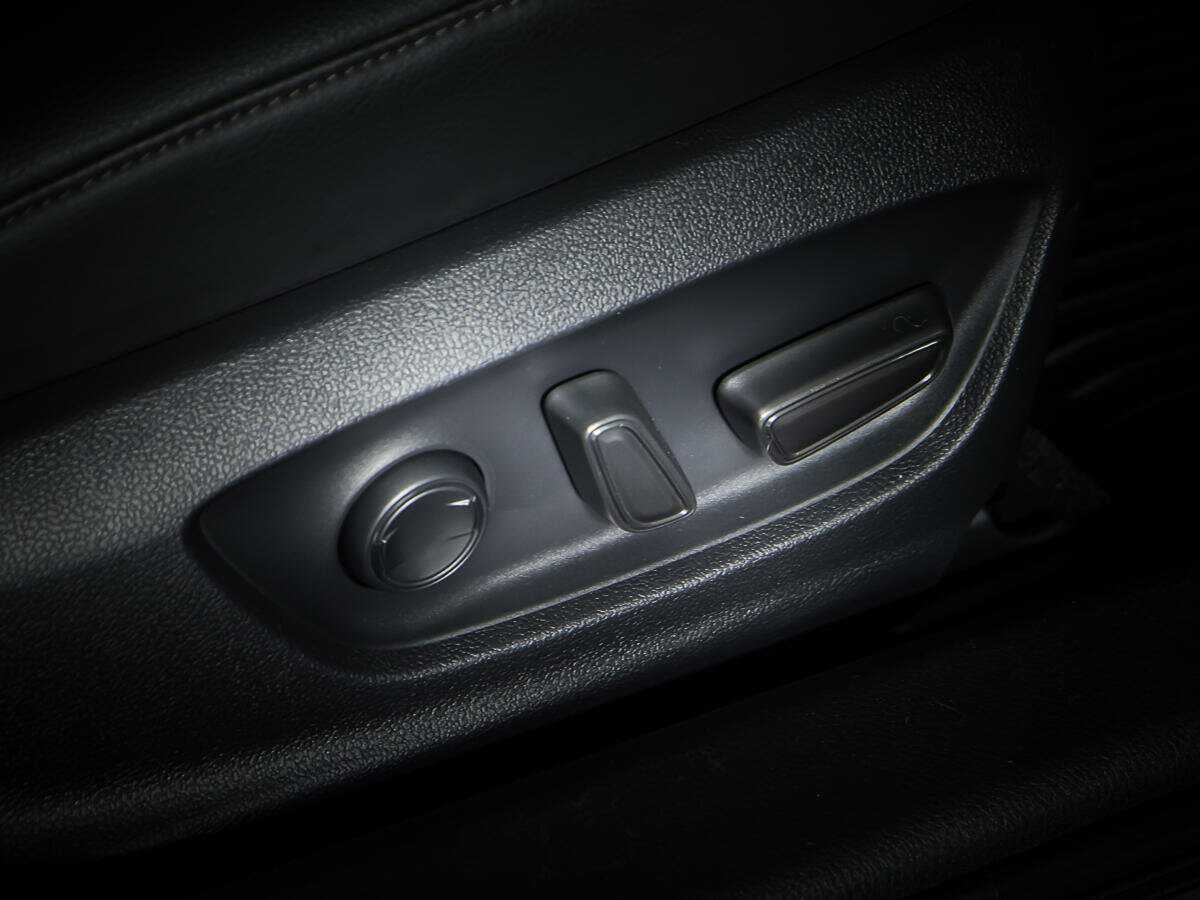 Toyota Camry, 2021 Фото №17