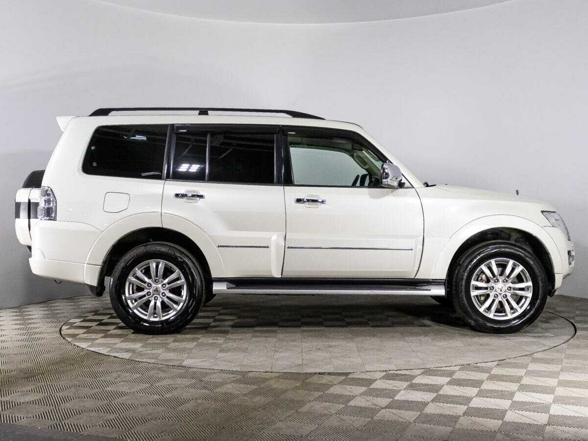 Mitsubishi Pajero, 2019 - 45 700 км. | Фото №4