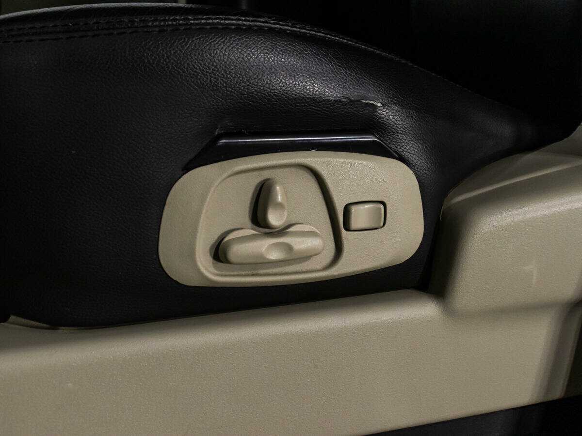 Mitsubishi Pajero, 2019 Фото №17