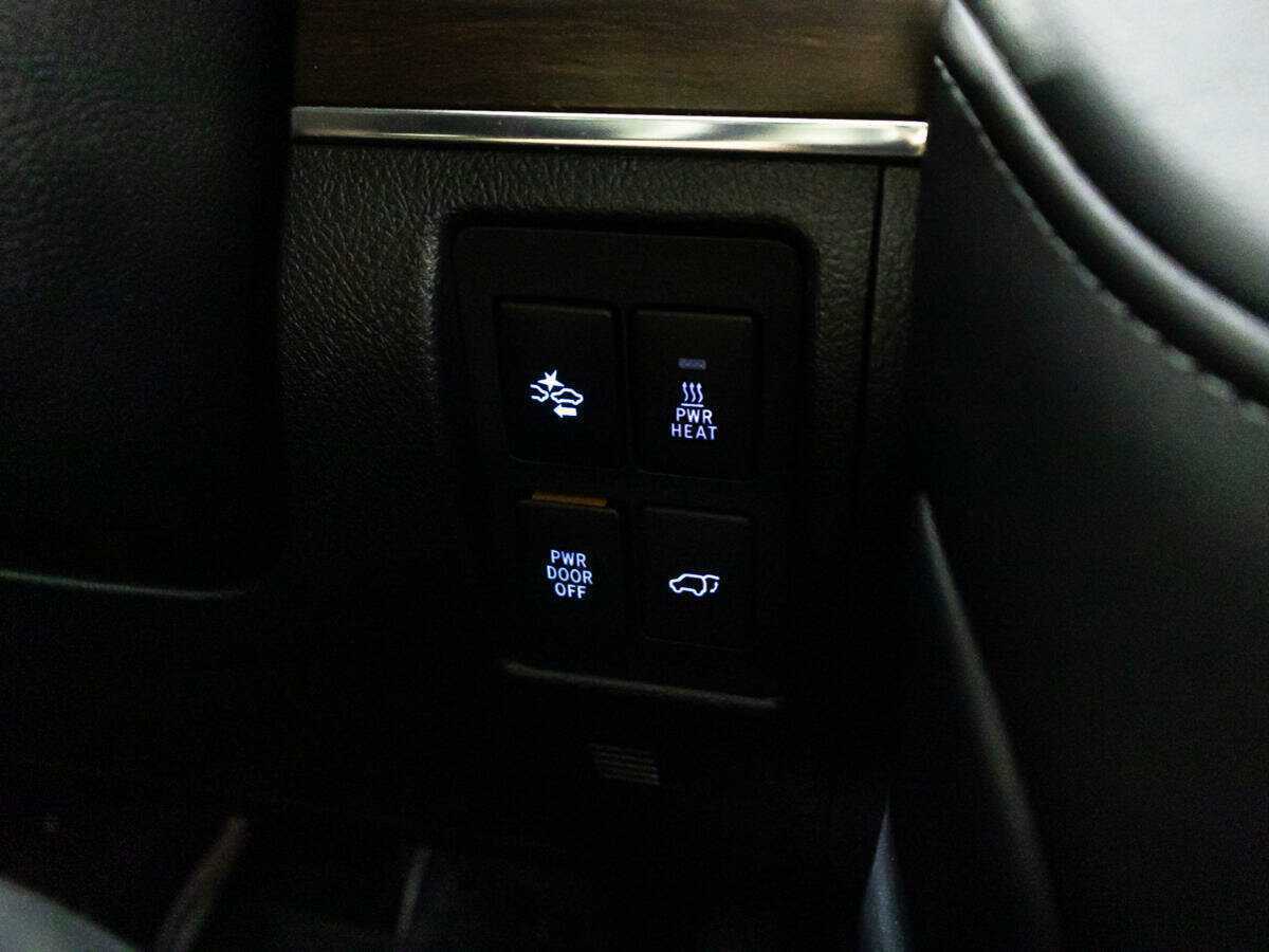 Toyota Land Cruiser, 2016 Фото №24