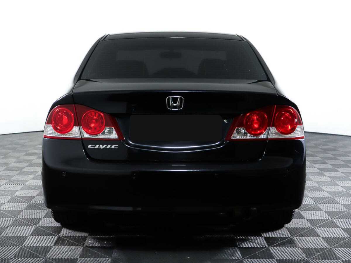 Honda Civic, 2008 - 233 667 км. | Фото №6