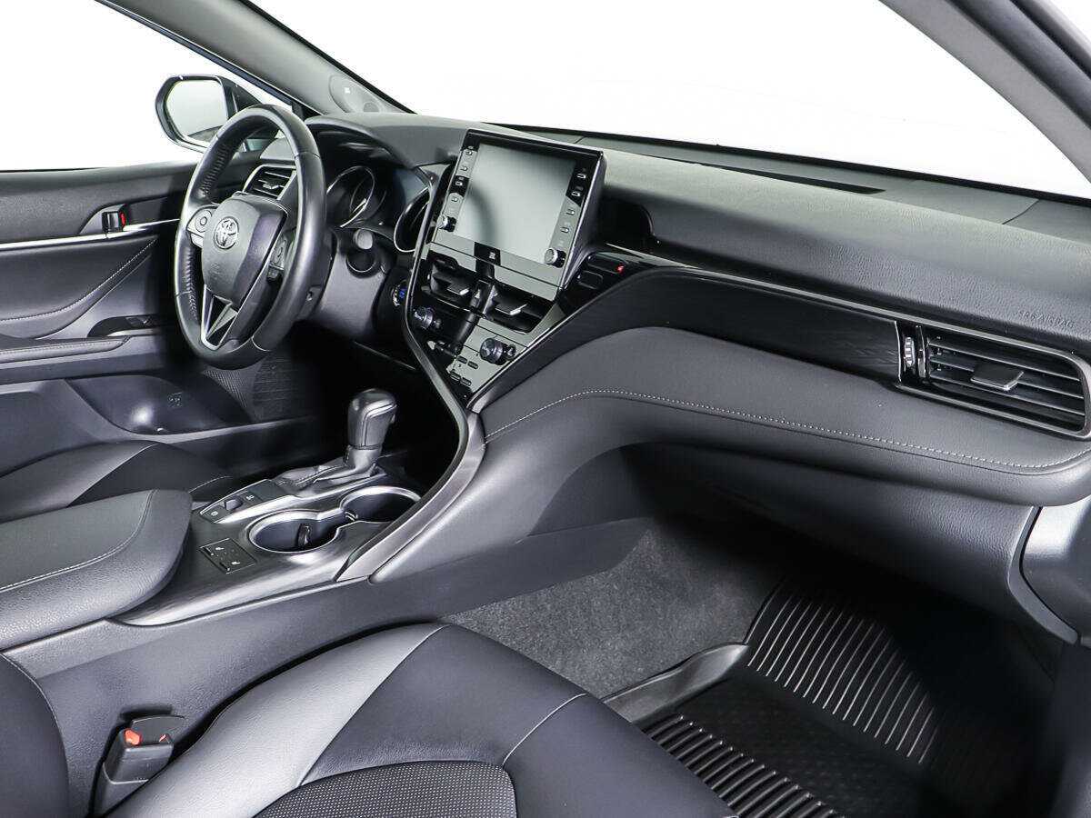 Toyota Camry, 2021 Фото №9
