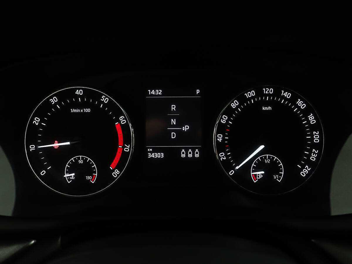 Skoda Octavia, 2021 Фото №13