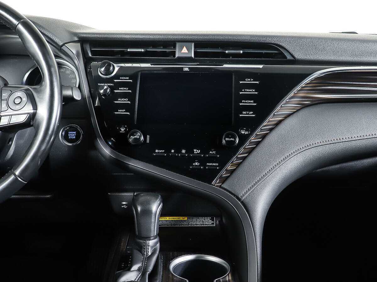 Toyota Camry, 2020 Фото №12
