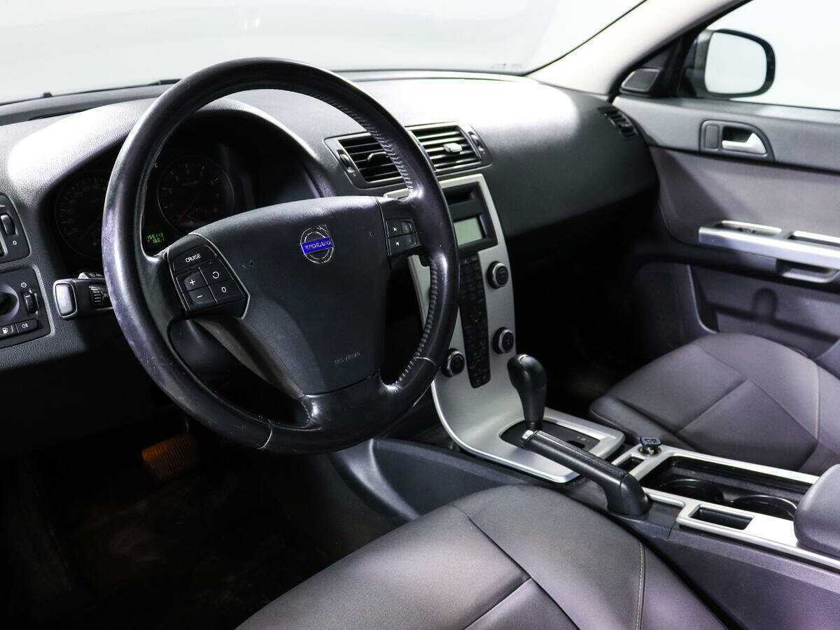 Volvo S40, 2011 Фото №14