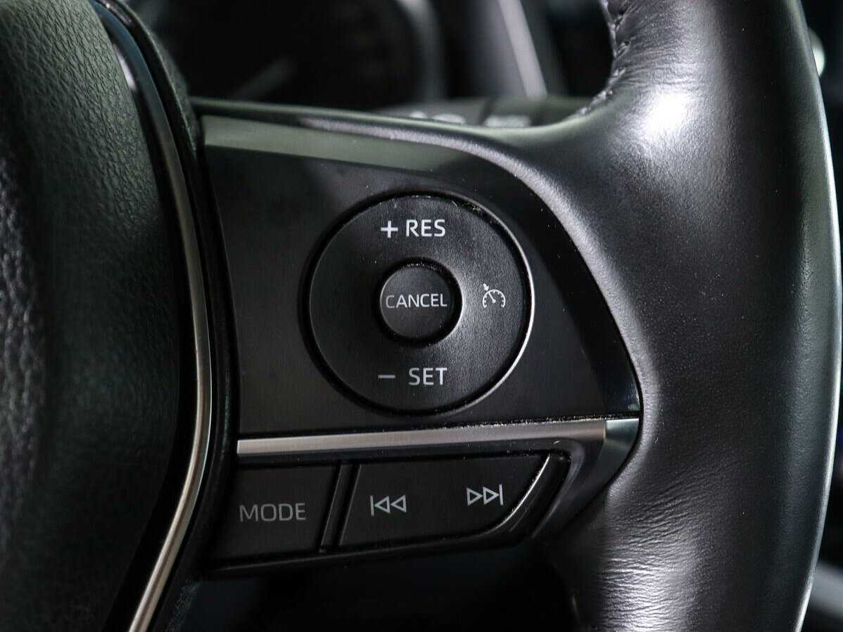 Toyota Camry, 2021 Фото №19