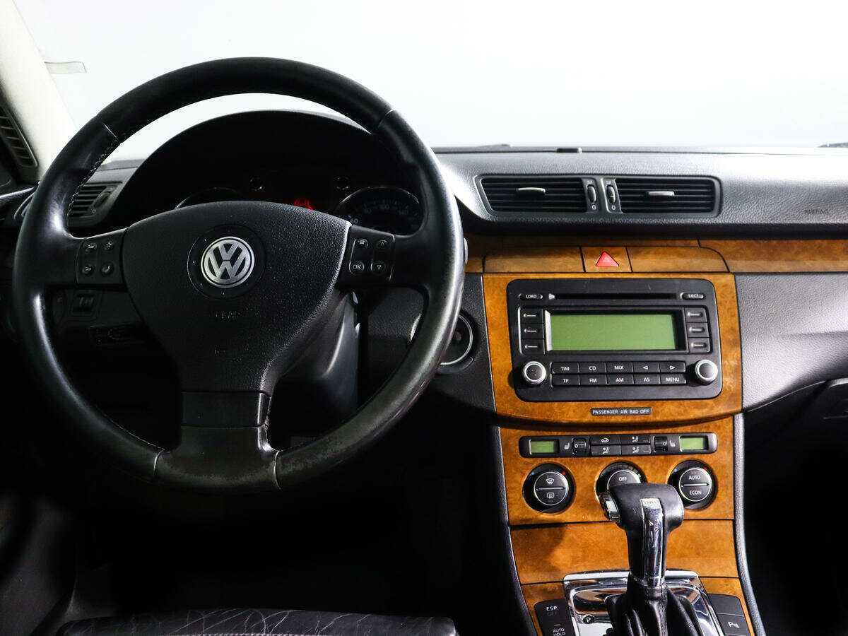 Volkswagen Passat, 2005 Фото №12