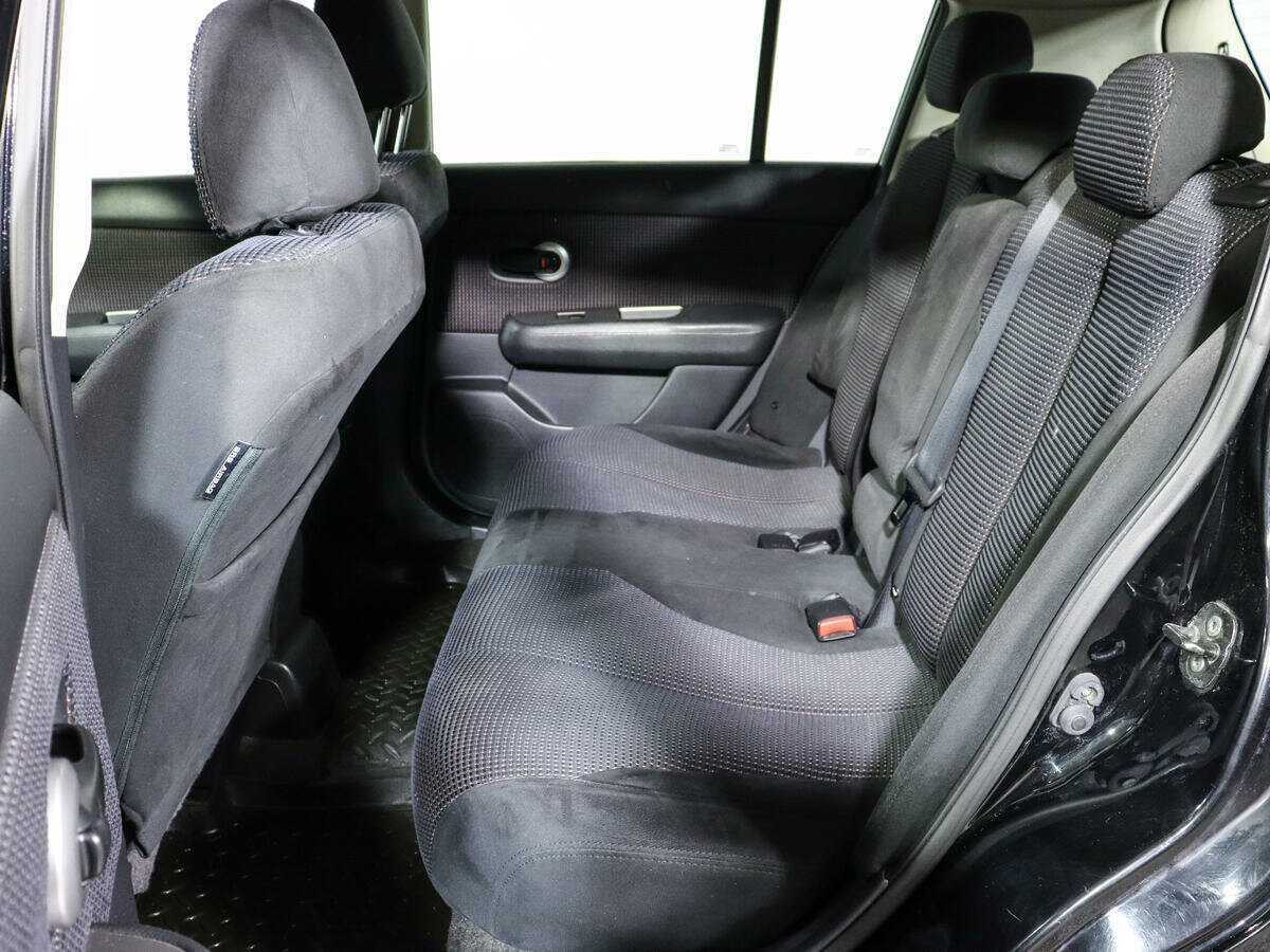 Nissan Tiida, 2011 Фото №8