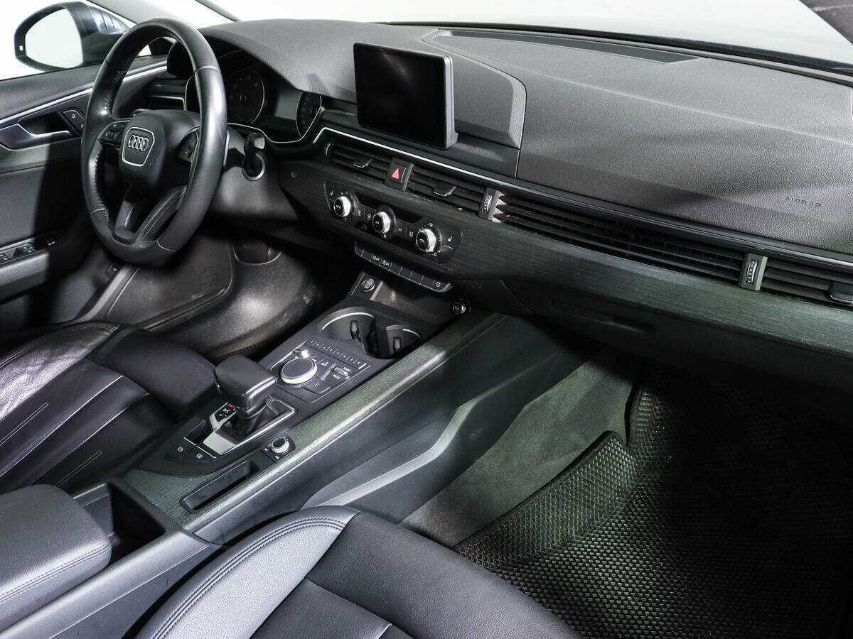 Audi A4, 2017 Фото №8
