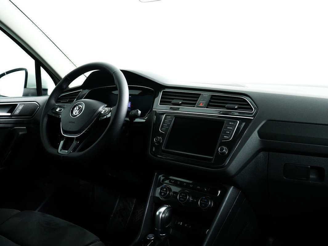 Volkswagen Tiguan, 2017 Фото №9