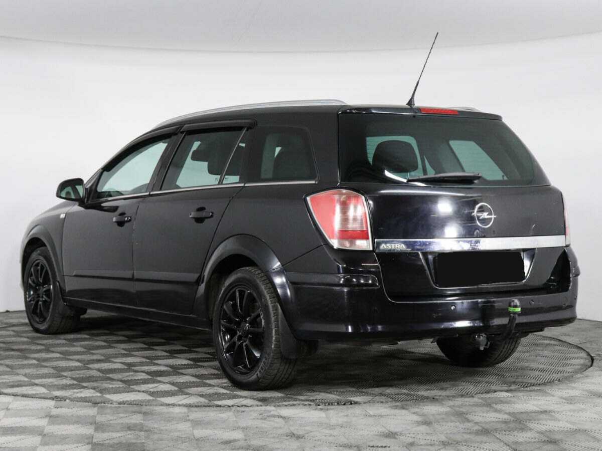 Opel Astra, 2010 - 213 809 км. | Фото №4