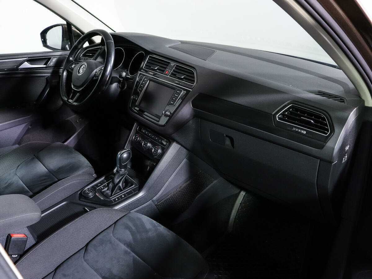 Volkswagen Tiguan, 2017 Фото №9