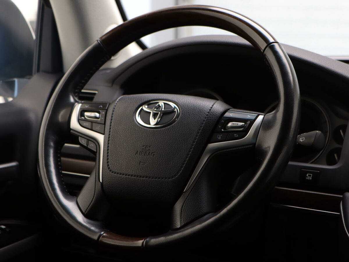Toyota Land Cruiser, 2019 Фото №12