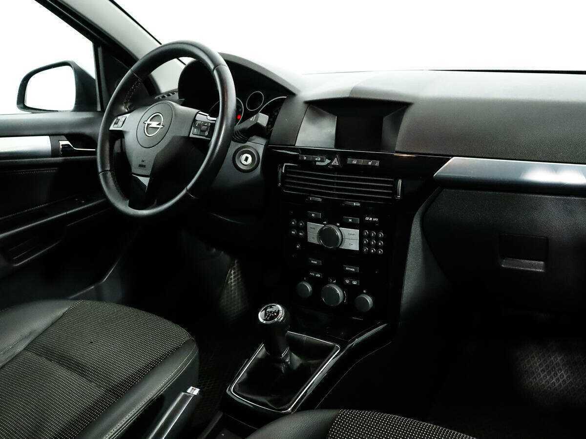 Opel Astra, 2010 Фото №13