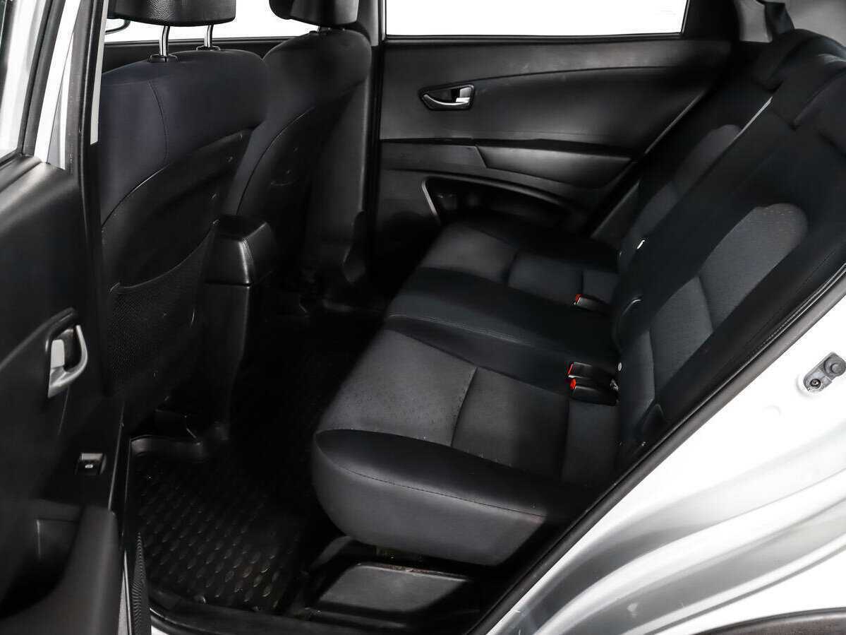 SsangYong Actyon, 2011 Фото №8