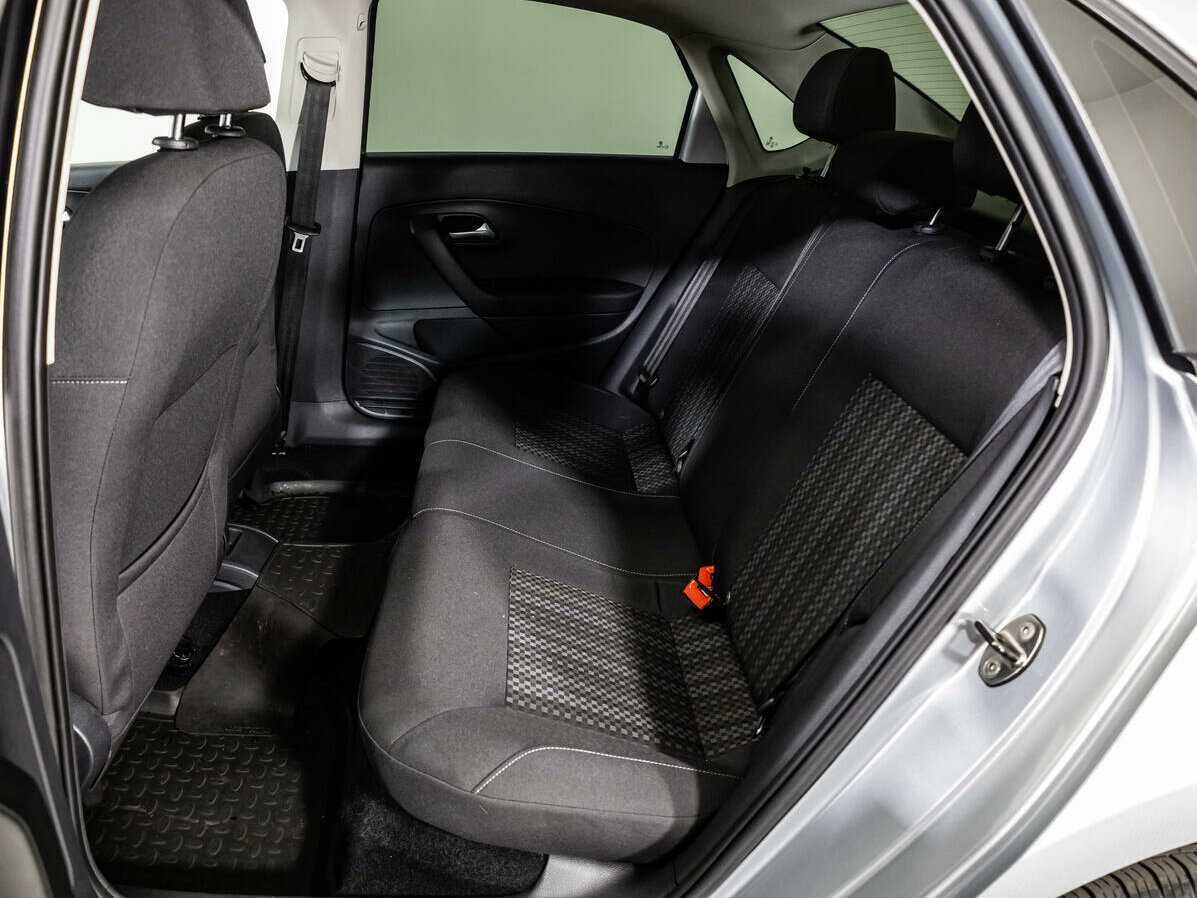 Volkswagen Polo, 2016 Фото №10