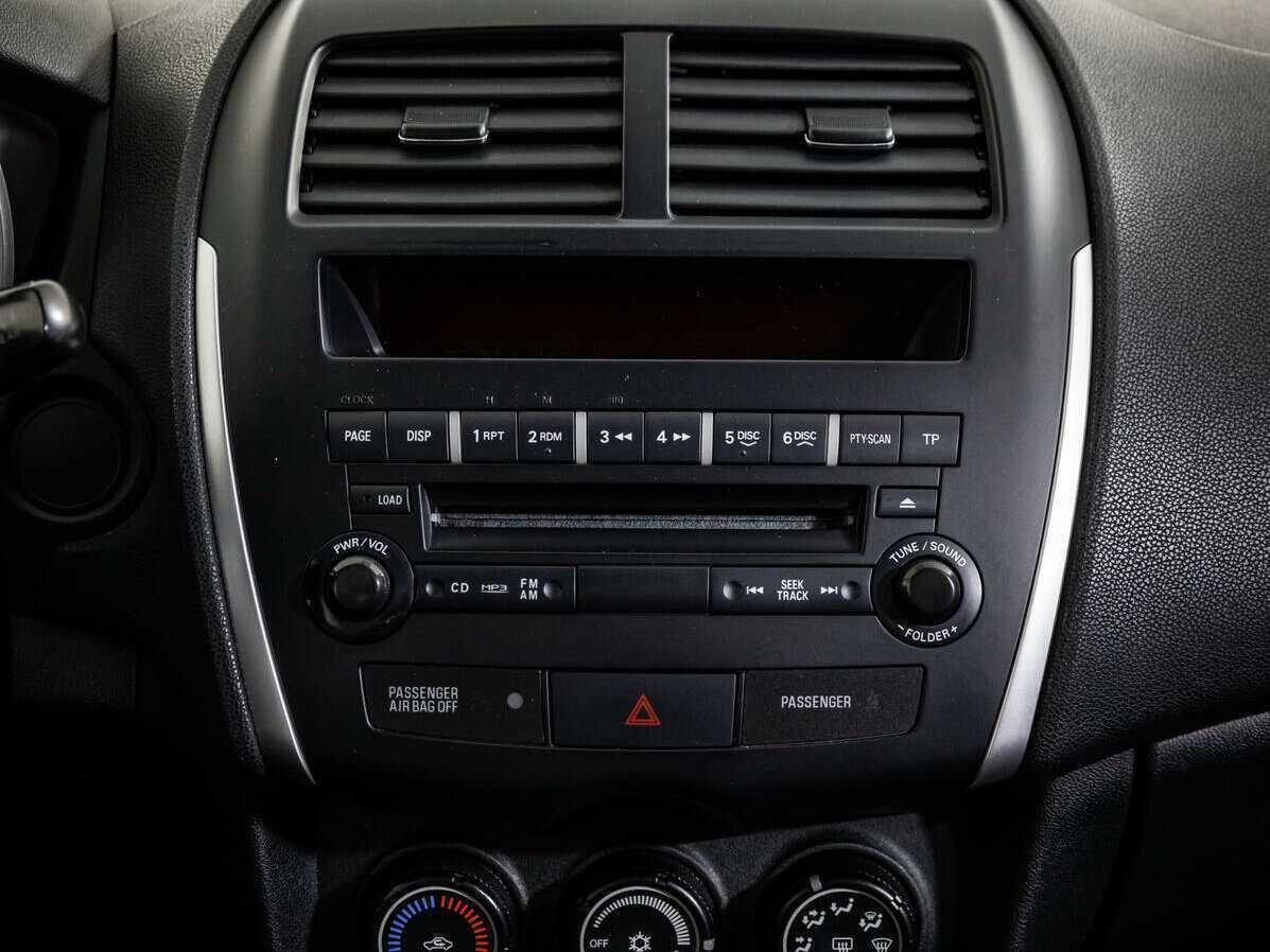 Mitsubishi ASX, 2011 Фото №14