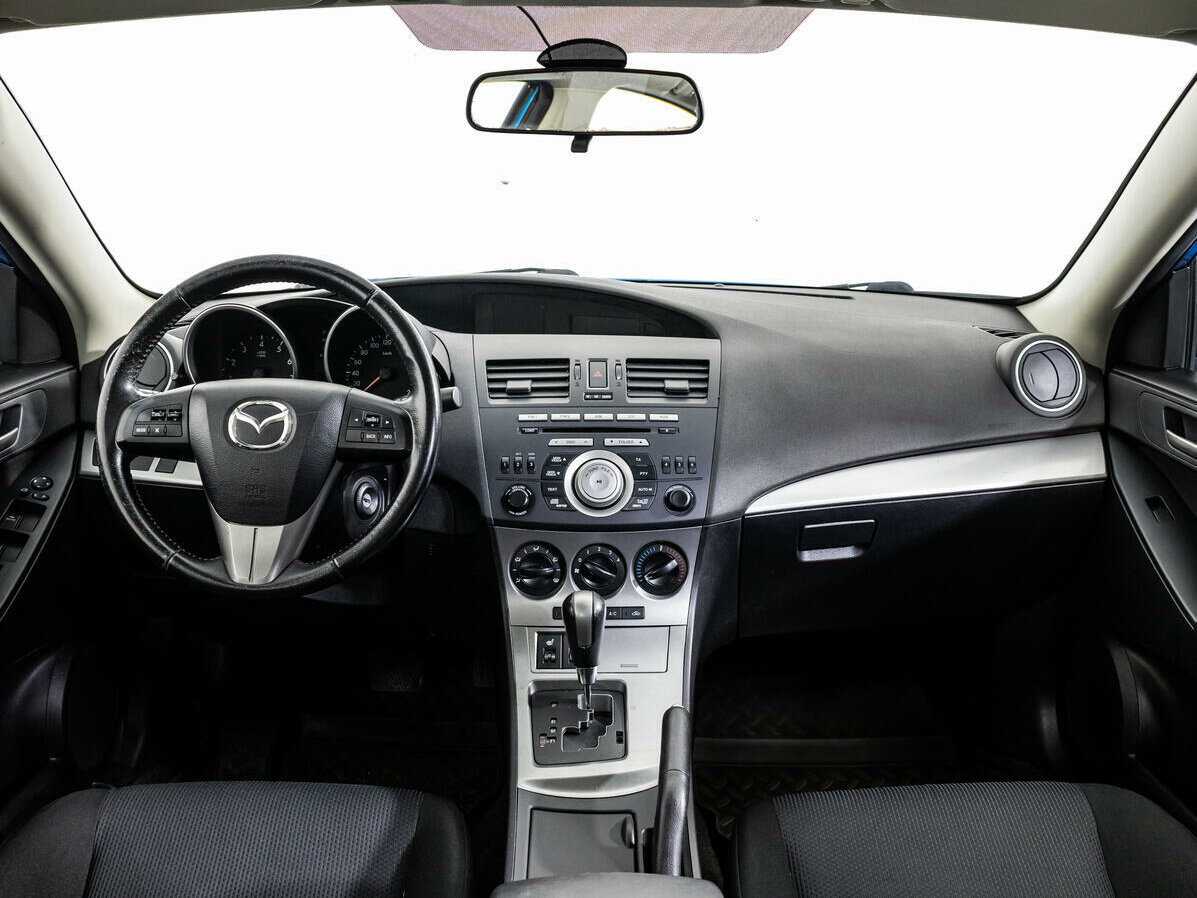 Mazda 3, 2010 Фото №12