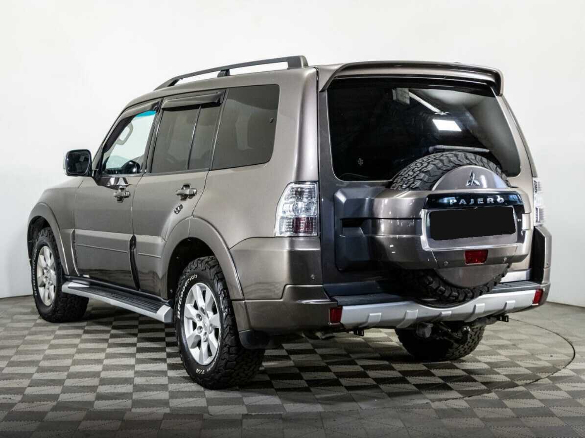 Mitsubishi Pajero, 2011 - 179 760 км. | Фото №6