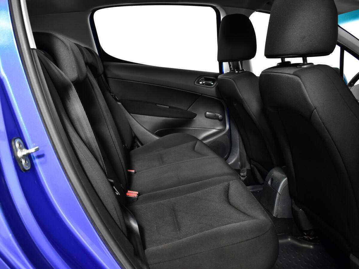 Peugeot 308, 2010 Фото №10