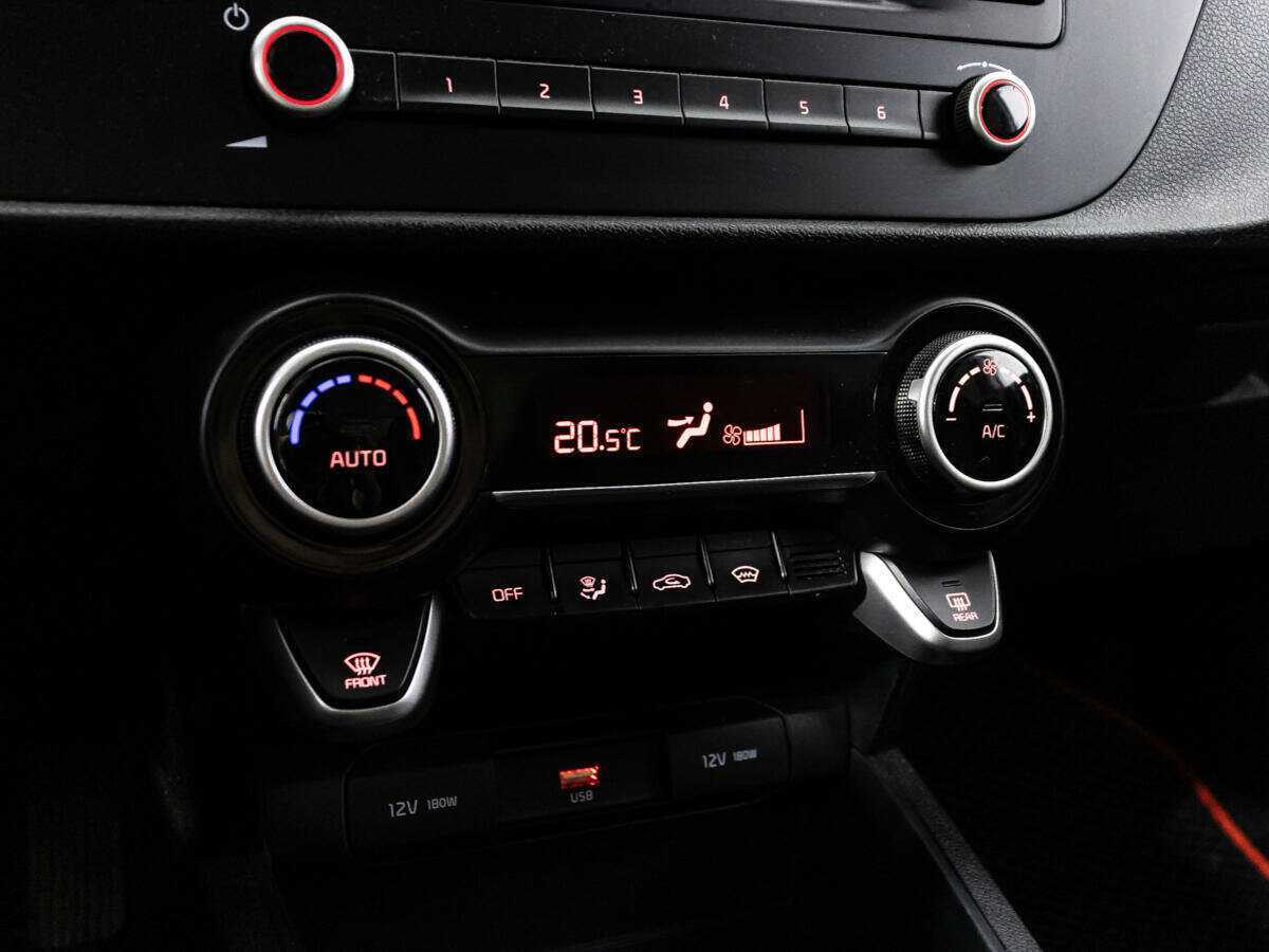 Kia Rio, 2020 Фото №19