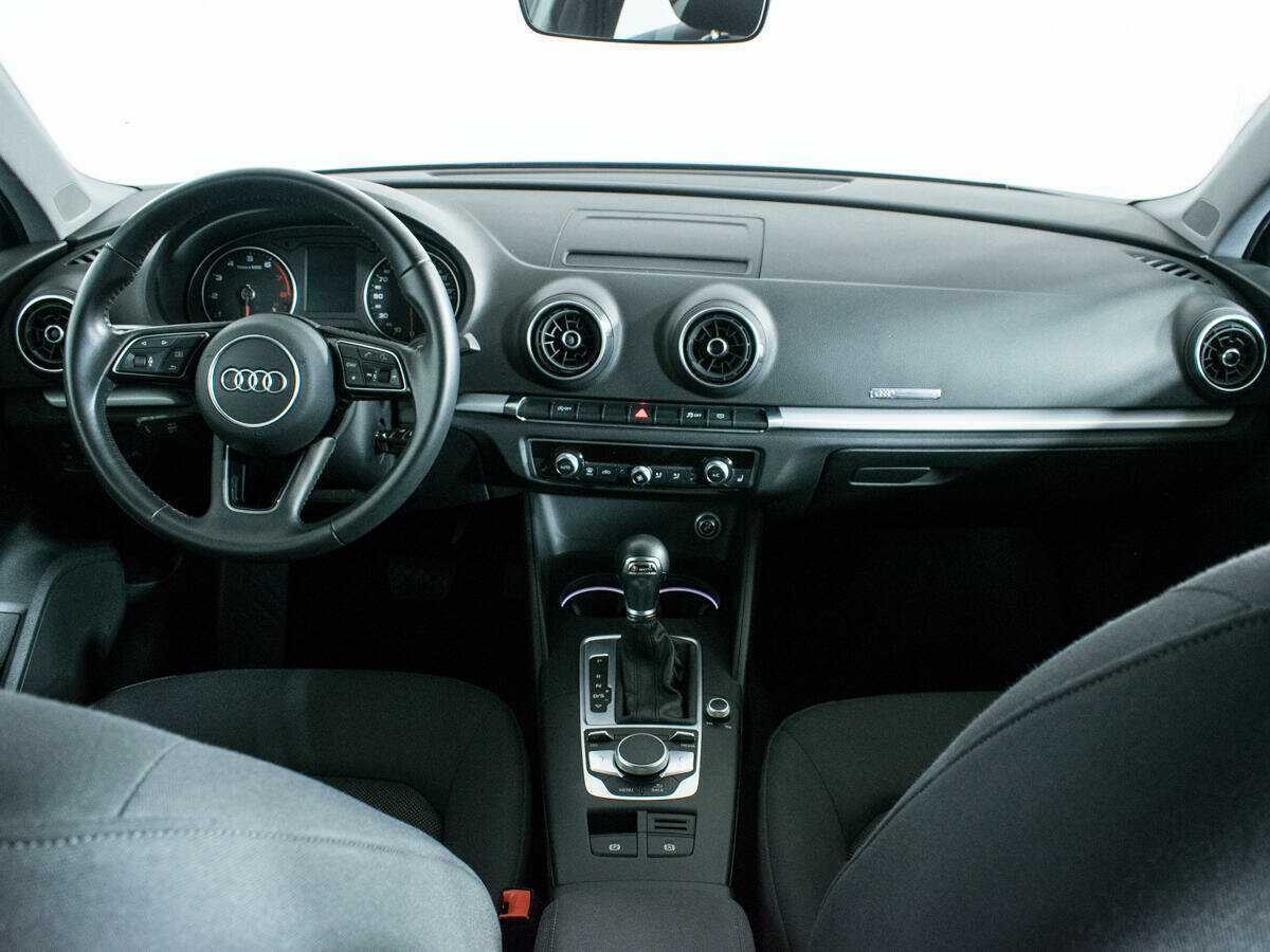 Audi A3, 2019 Фото №12