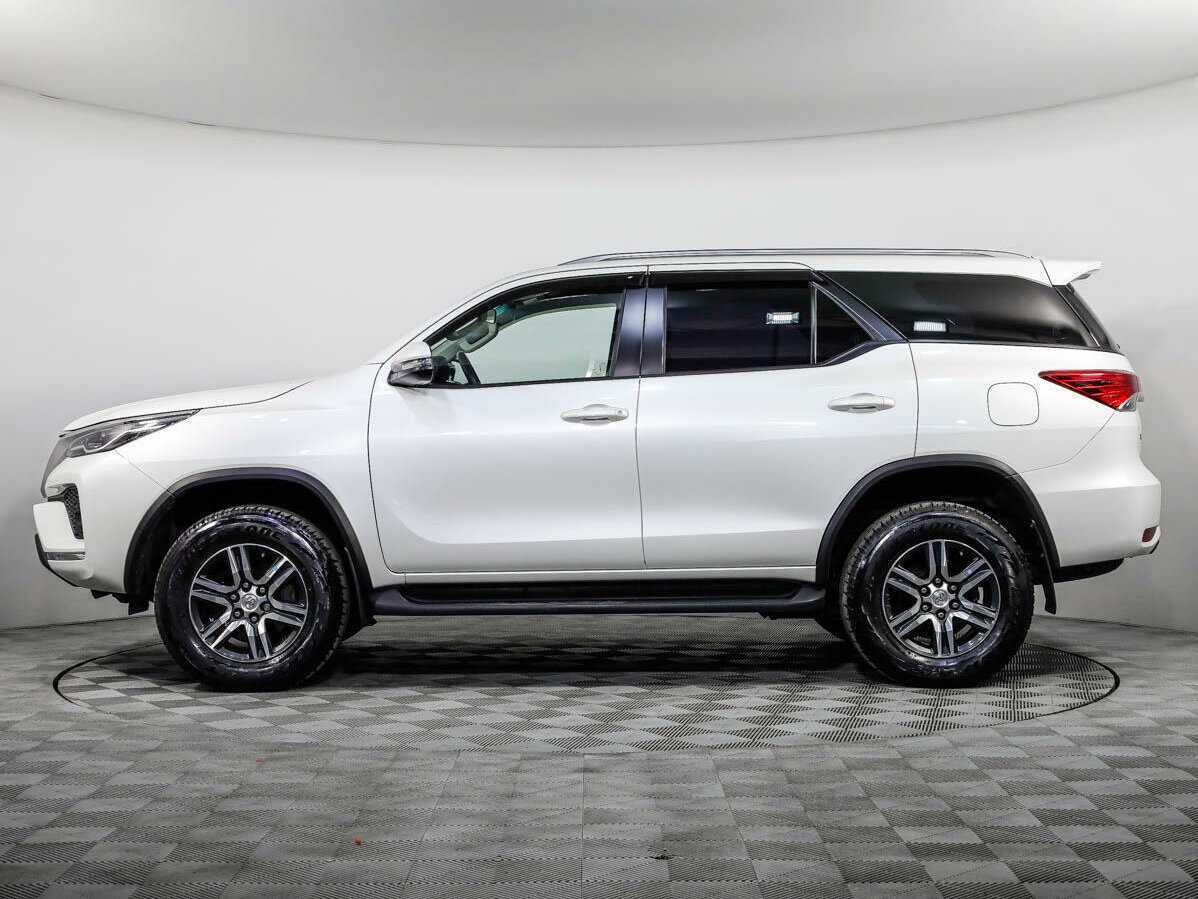 Toyota Fortuner, 2021 - 31 000 км. | Фото №7