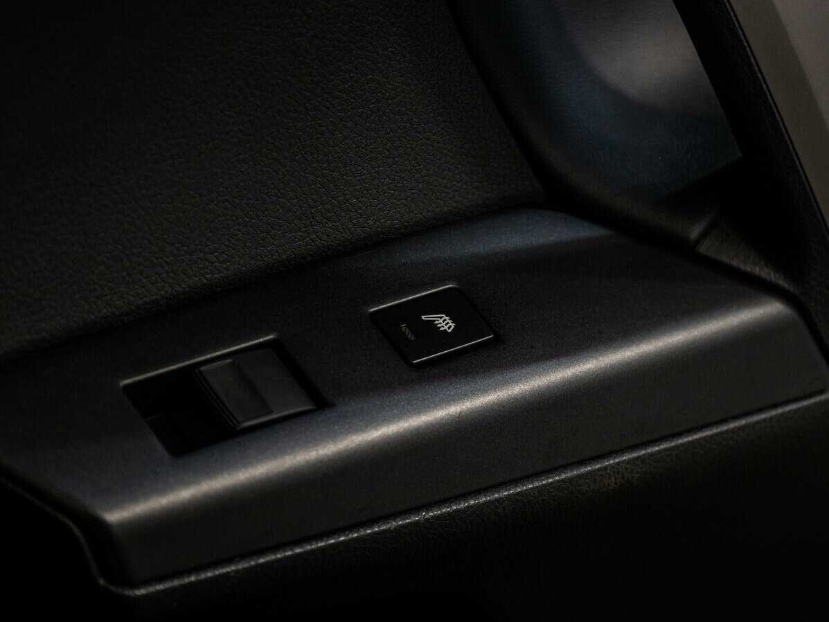 Toyota RAV4, 2015 Фото №25