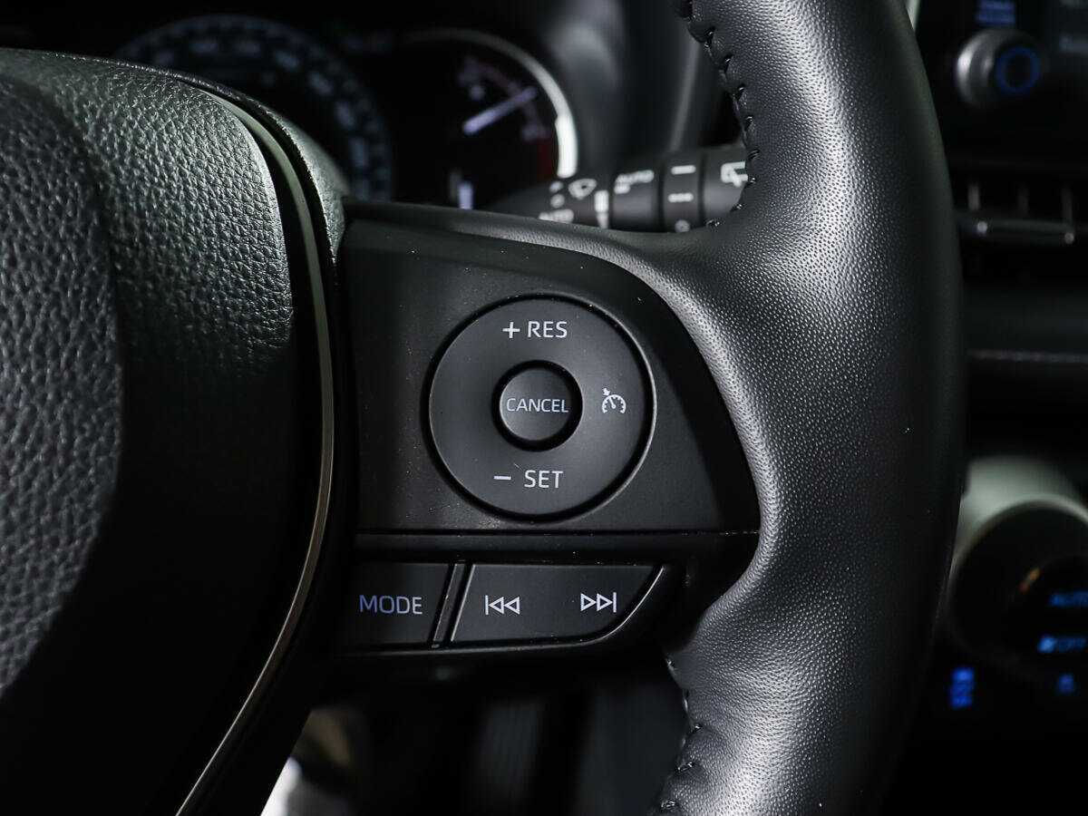 Toyota RAV4, 2022 Фото №21