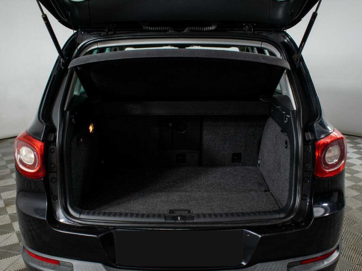 Volkswagen Tiguan, 2010 Фото №12