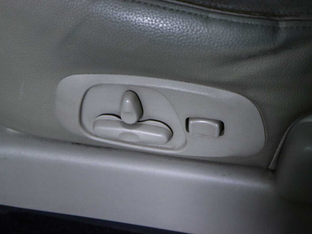 Mitsubishi Pajero, 2017 Фото №18