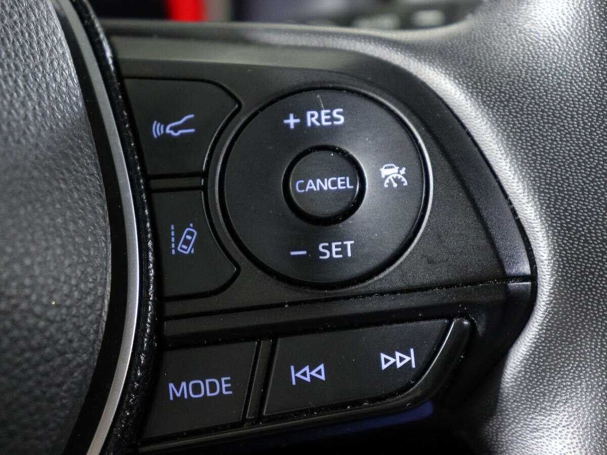 Toyota RAV4, 2021 Фото №25